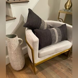 NWT Jaipur Living Mercado Aravalli Black Gray Lumbar Pillows 12x24 - Pair (2)